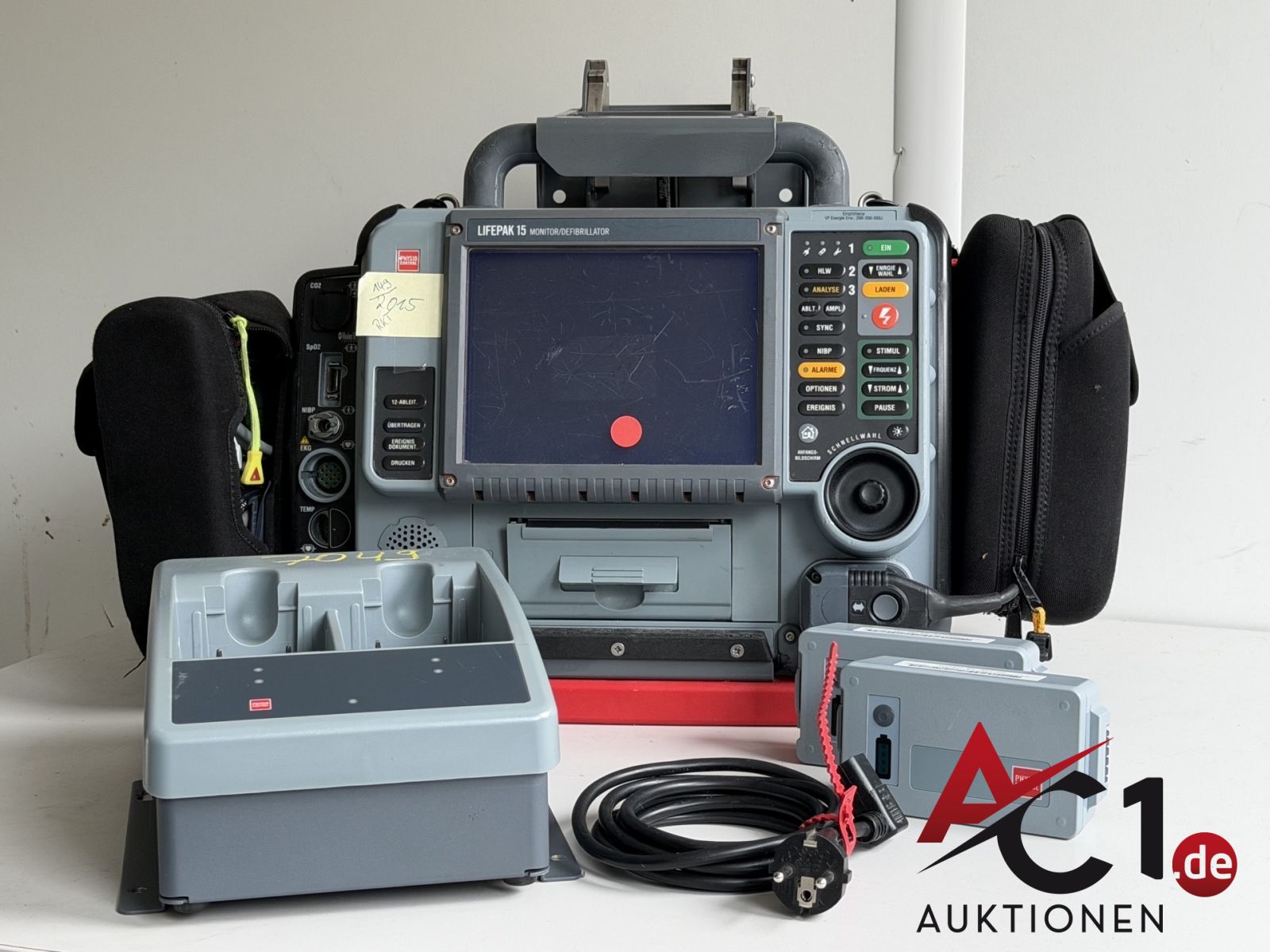 Physio Control Defibrillator/EKG Lifepak 15 CO2
